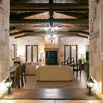 Castello Villa *