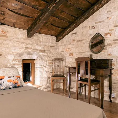 Castello *
